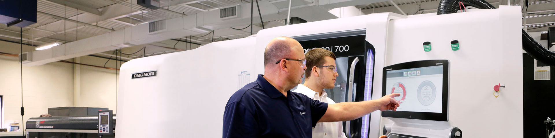 歡迎您來到專業的電抗器廠家-能曼電氣電抗器公司網站！公司專業生產電抗器與各種配電產品，歡迎大家聯系洽談合作!相信我們的服務,您一定會滿意的.電抗器專線:021-51000326